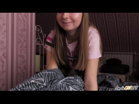❤️ Blondie succhia profondamente u so BFF è si sborra in bocca ❤️ Video cazzo à co.killvs.top ️❤