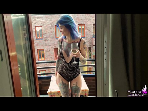 ❤️ Ragazza tremenda chì succhia cù una bocca è cazzo appassionatamente sottu à u celu apertu ❤️ Video cazzo à co.killvs.top ️❤
